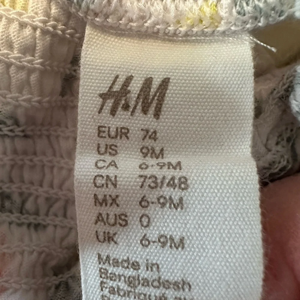 5pc Baby Girl 6-12M Bundle H&M Old Navy Panda Romper Neutral Ribbed Bodysuits